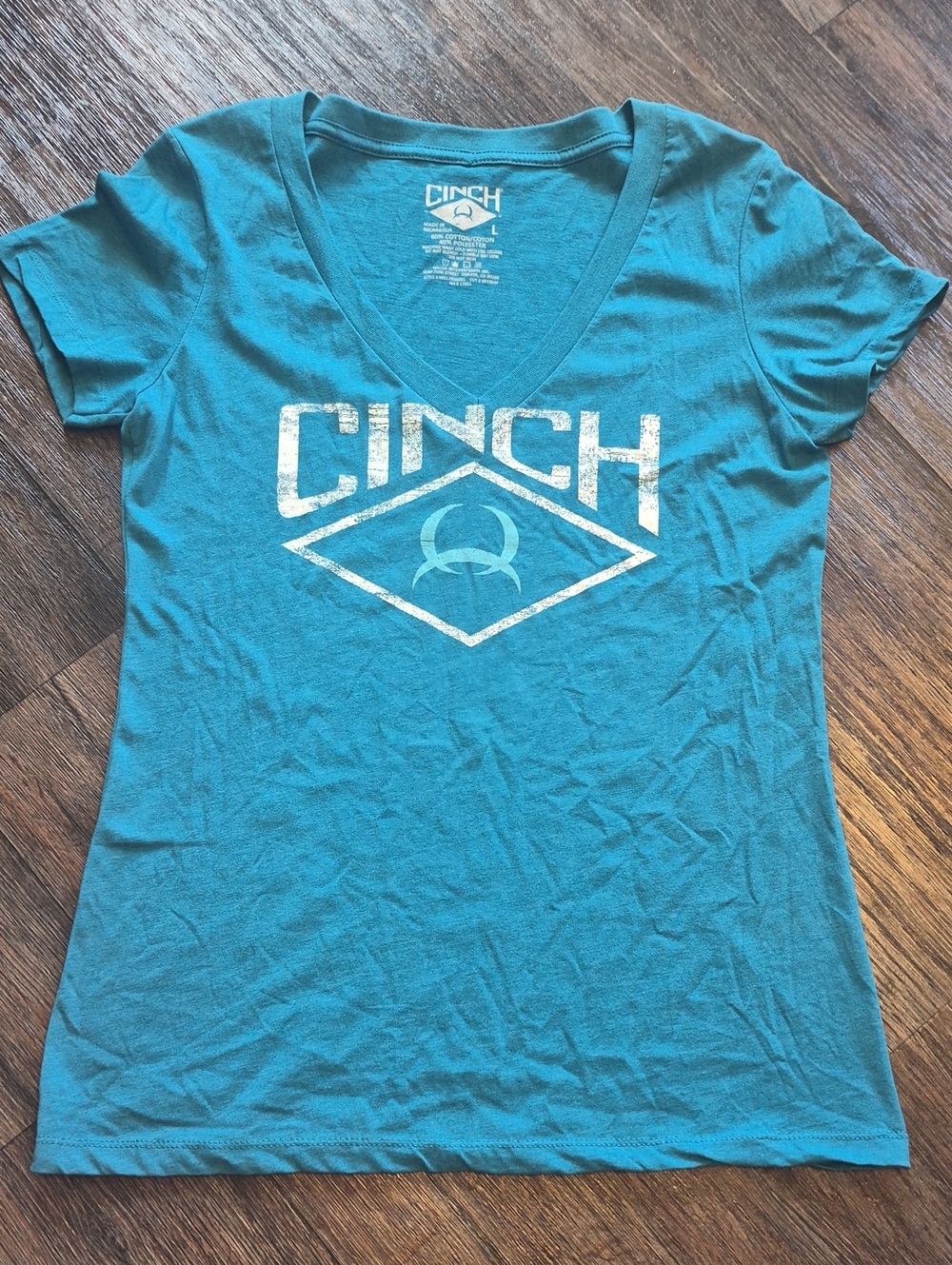 Cinch Women's Teal V-Neck Logo Tee